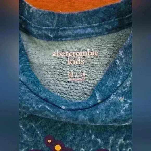 Abercrombie Kids Tie Dye Short Sleeved 7/11 Slurpee Shirt - Picture 4 of 4